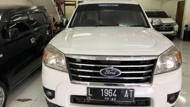 2010 Ford New Everest 2.5 L XLT - istimewa putih (s-1) 2010 Ford New Everest 2.5 L XLT - istimewa putih (s-1)