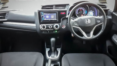 2015 Honda Jazz RS CVT - Mobil Pilihan (s-4) 2015 Honda Jazz RS CVT - Mobil Pilihan (s-4)