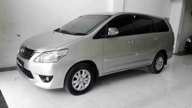 2012 Toyota Kijang Innova 2.5 G disel A/T - Sangat Terawat 2012 Toyota Kijang Innova 2.5 G disel A/T - Sangat Terawat
