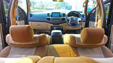 2015 Toyota Fortuner G VNT - ada record service toyota (s-6) 2015 Toyota Fortuner G VNT - ada record service toyota (s-6)