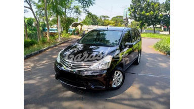 2015 Nissan Grand Livina SV - Mobil Pilihan 2015 Nissan Grand Livina SV - Mobil Pilihan