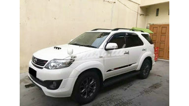 2015 Toyota Fortuner G VNT TRD - Mobil Pilihan 2015 Toyota Fortuner G VNT TRD - Mobil Pilihan