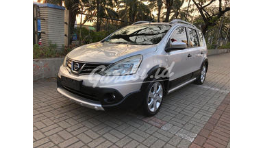 2014 Nissan Livina X-Gear - Sangat Istimewa Seperti Baru 2014 Nissan Livina X-Gear - Sangat Istimewa Seperti Baru