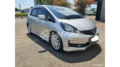 2013 Honda Jazz RS - Pajak panjang siap pakai 2013 Honda Jazz RS - Pajak panjang siap pakai