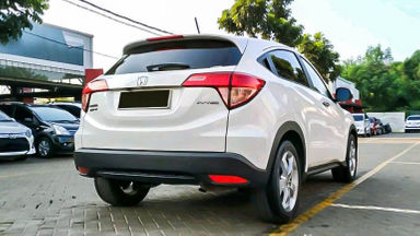 2015 Honda HR-V E CVT - Mobil Pilihan (s-2) 2015 Honda HR-V E CVT - Mobil Pilihan (s-2)