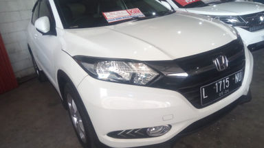 2015 Honda HR-V 1.5 S - Kondisi Mulus Tinggal Pakai (s-0) 2015 Honda HR-V 1.5 S - Kondisi Mulus Tinggal Pakai (s-0)