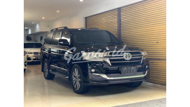 2019 Toyota Land Cruiser VXR - Mulus Terawat 2019 Toyota Land Cruiser VXR - Mulus Terawat