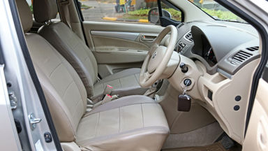 2015 Suzuki Ertiga GL - Dp 16Jt nego setelah lihat mobil (s-6) 2015 Suzuki Ertiga GL - Dp 16Jt nego setelah lihat mobil (s-6)