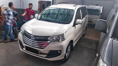 2015 Daihatsu Xenia 1.3 X - Mobil Pilihan (s-3) 2015 Daihatsu Xenia 1.3 X - Mobil Pilihan (s-3)