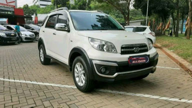 2014 Daihatsu Terios TX - istimewa (s-4) 2014 Daihatsu Terios TX - istimewa (s-4)