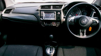 2016 Honda BR-V E CVT - Mobil Pilihan (s-9) 2016 Honda BR-V E CVT - Mobil Pilihan (s-9)