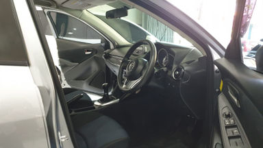 2014 Mazda 2 R Skyactive - Thn 2014/ Pmk'15 Silver "KM 55rb Record" (s-8) 2014 Mazda 2 R Skyactive - Thn 2014/ Pmk'15 Silver "KM 55rb Record" (s-8)