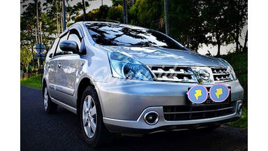 2011 Nissan Grand Livina XV 2011 Nissan Grand Livina XV