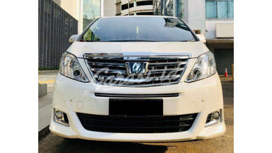 2014 Toyota Alphard 3.0 - Siap Pakai 2014 Toyota Alphard 3.0 - Siap Pakai