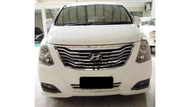 2015 Hyundai H-1 Royale 2.5 - Mobil Pilihan 2015 Hyundai H-1 Royale 2.5 - Mobil Pilihan