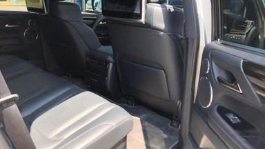 2016 Lexus LX 570 - Favorit Dan Istimewa (s-6) 2016 Lexus LX 570 - Favorit Dan Istimewa (s-6)