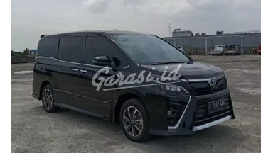 2019 Toyota Voxy 2.0 2019 Toyota Voxy 2.0