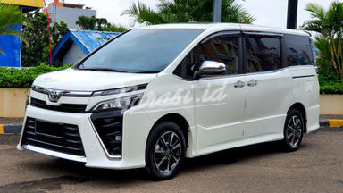 2019 Toyota Voxy atpm 2019 Toyota Voxy atpm