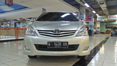 2011 Toyota Kijang Innova E+ - Barang Bagus Siap Pakai (s-5) 2011 Toyota Kijang Innova E+ - Barang Bagus Siap Pakai (s-5)
