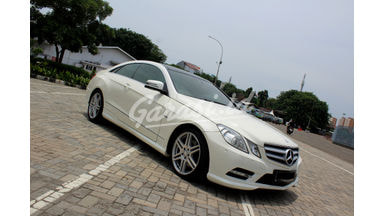 2012 Mercedes Benz E-Class 250 - Good Condition Terawat & Apik 2012 Mercedes Benz E-Class 250 - Good Condition Terawat & Apik