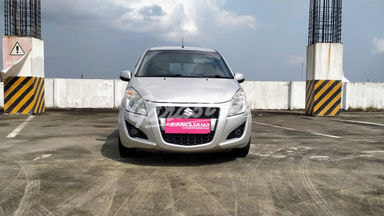 2013 Suzuki Splash GL 2013 Suzuki Splash GL