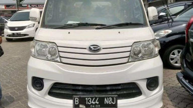 2015 Daihatsu Luxio D - Harga Istimewa 2015 Daihatsu Luxio D - Harga Istimewa