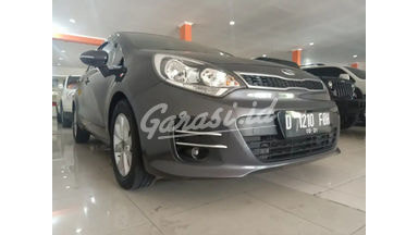 2016 KIA Rio Ex Sport 2016 KIA Rio Ex Sport