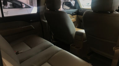 2010 Ford New Everest 2.5 L MT - Kredit Bisa Dibantu (s-5) 2010 Ford New Everest 2.5 L MT - Kredit Bisa Dibantu (s-5)