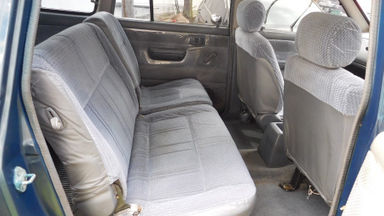 2001 Toyota Kijang LSX 1.8 - Kondisi Ok & Terawat (s-10) 2001 Toyota Kijang LSX 1.8 - Kondisi Ok & Terawat (s-10)