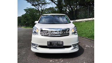 2015 Toyota Nav1 V Limited 2015 Toyota Nav1 V Limited