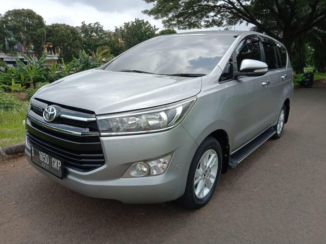 2016 Toyota Kijang Innova Reborn ' V 2016 Toyota Kijang Innova Reborn ' V