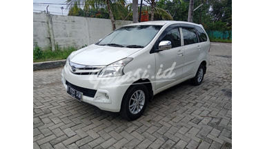 2014 Daihatsu Xenia r dlx - Istimewa Siap Pakai 2014 Daihatsu Xenia r dlx - Istimewa Siap Pakai
