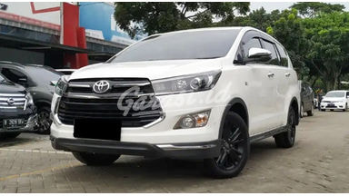 2018 Toyota Kijang Innova Venturer AT - Mobil Pilihan 2018 Toyota Kijang Innova Venturer AT - Mobil Pilihan