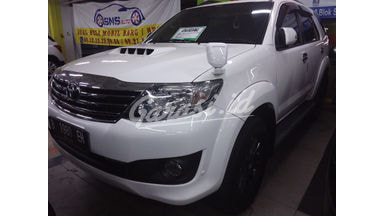 2014 Toyota Fortuner VNT - Kondisi Ok & Terawat 2014 Toyota Fortuner VNT - Kondisi Ok & Terawat