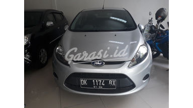 2012 Ford Fiesta mt - Nyaman Terawat 2012 Ford Fiesta mt - Nyaman Terawat