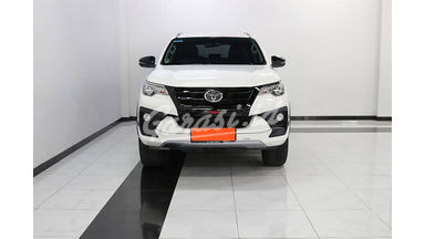 2018 Toyota Fortuner VRZ TRD 2018 Toyota Fortuner VRZ TRD