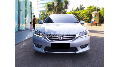 2014 Honda Accord VTIL - Barang Bagus Dan Harga Menarik 2014 Honda Accord VTIL - Barang Bagus Dan Harga Menarik