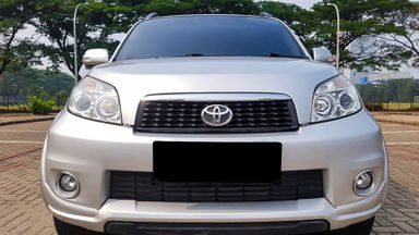 2013 Toyota Rush G - Mobil Pilihan (s-0) 2013 Toyota Rush G - Mobil Pilihan (s-0)