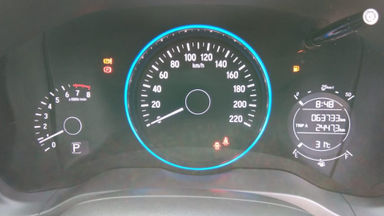 2015 Honda HR-V E CVT - Kondisi Mulus Terawat (s-4) 2015 Honda HR-V E CVT - Kondisi Mulus Terawat (s-4)
