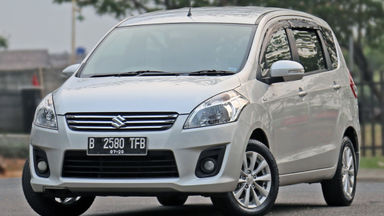 2015 Suzuki Ertiga GL - Dp 16Jt nego setelah lihat mobil (s-0) 2015 Suzuki Ertiga GL - Dp 16Jt nego setelah lihat mobil (s-0)