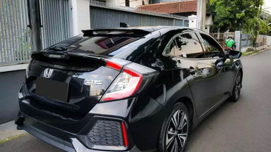 2018 Honda Civic 1.5 Turbo - Mobil Pilihan (s-3) 2018 Honda Civic 1.5 Turbo - Mobil Pilihan (s-3)