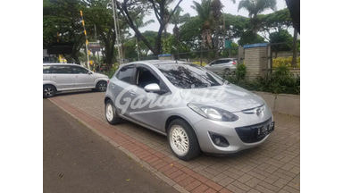 2013 Mazda 2 V - Siap Pakai 2013 Mazda 2 V - Siap Pakai