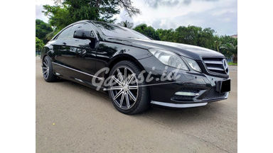 2013 Mercedes Benz E-Class 250 - DIJUAL CEPAT KILAT GOOD CONDITION TERAWAT & APIK 2013 Mercedes Benz E-Class 250 - DIJUAL CEPAT KILAT GOOD CONDITION TERAWAT & APIK