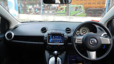 2010 Mazda 2 HB 1.5 AT - Siap Pakai Dan Mulus (s-4) 2010 Mazda 2 HB 1.5 AT - Siap Pakai Dan Mulus (s-4)