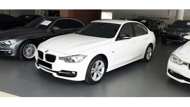 2013 BMW 320i Sport - Mobil Pilihan 2013 BMW 320i Sport - Mobil Pilihan