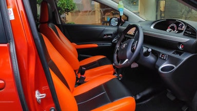 2016 Toyota Sienta Q - Mobil Pilihan (s-5) 2016 Toyota Sienta Q - Mobil Pilihan (s-5)