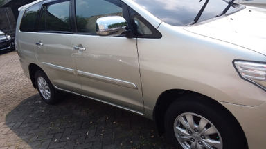 2014 Toyota Kijang Innova G - Good Condition, siap pakai (s-2) 2014 Toyota Kijang Innova G - Good Condition, siap pakai (s-2)
