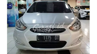 2012 Hyundai Grand Avega GL - Langsung Tancap Gas 2012 Hyundai Grand Avega GL - Langsung Tancap Gas