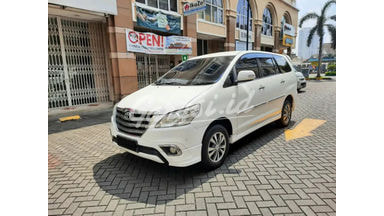 2014 Toyota Kijang Innova V Luxury - Service Record Full Garansi 2014 Toyota Kijang Innova V Luxury - Service Record Full Garansi