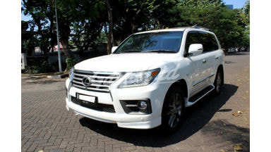 2012 Lexus LX 570 - Nyaman Berkelas Mulus Terawat 2012 Lexus LX 570 - Nyaman Berkelas Mulus Terawat